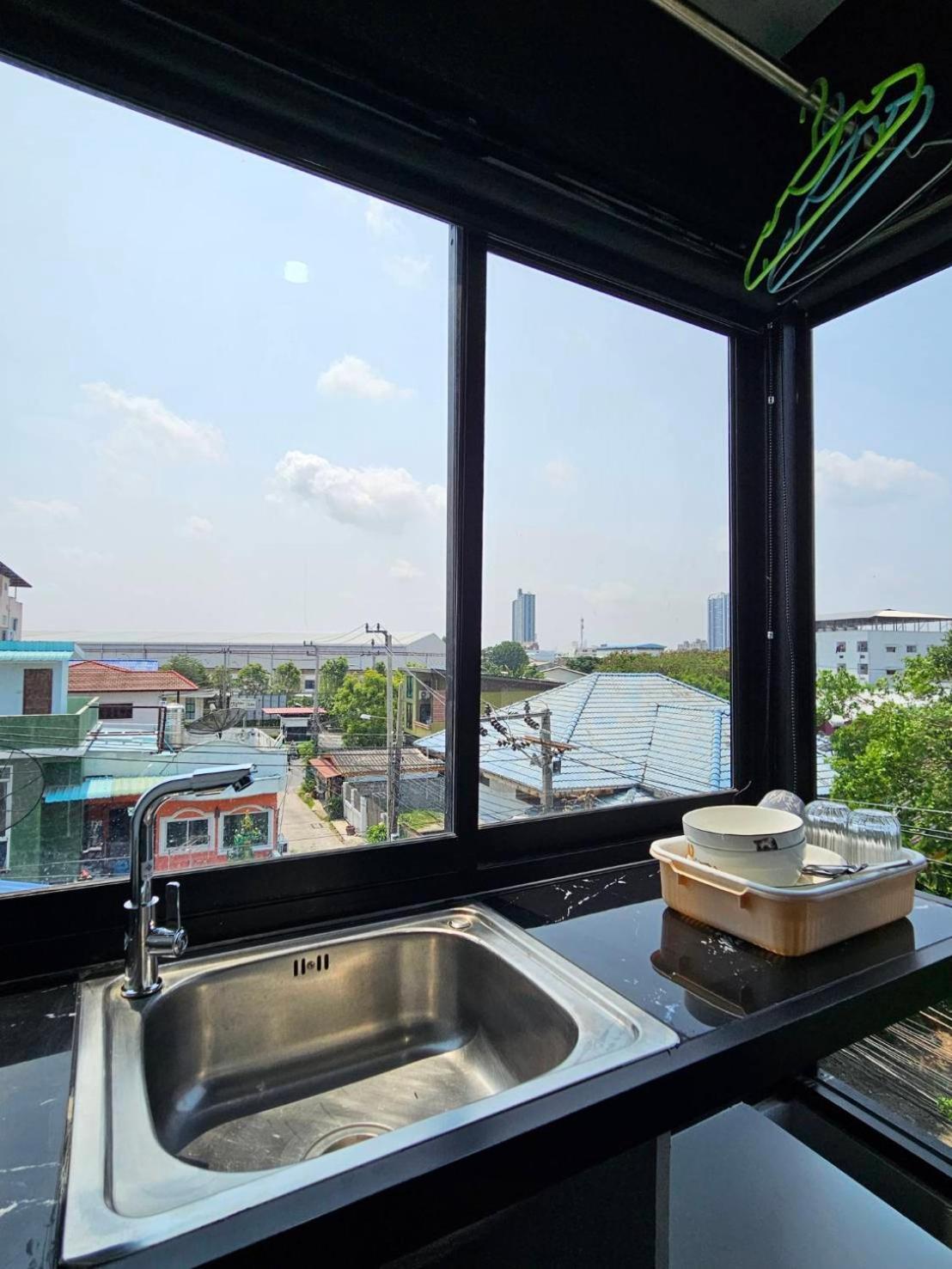 Irich Residence Theparak S407 Bts-Chang Erawan 2Kms Ban Khlong Hua Sakae Exterior foto