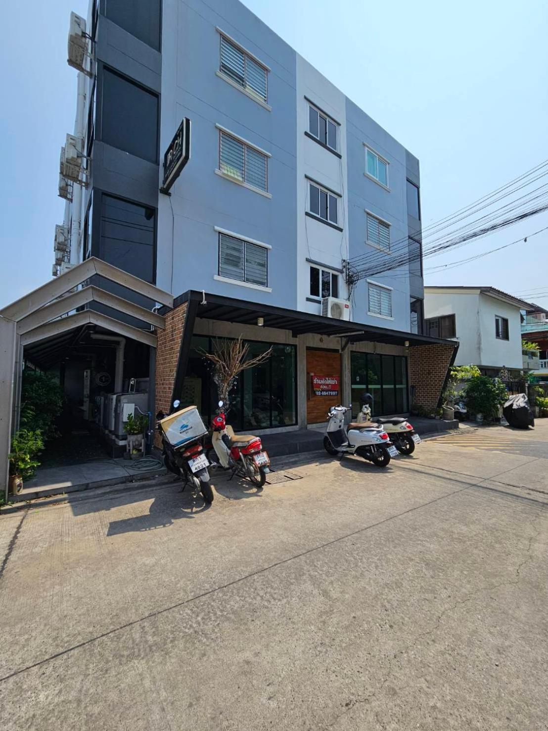 Irich Residence Theparak S407 Bts-Chang Erawan 2Kms Ban Khlong Hua Sakae Exterior foto